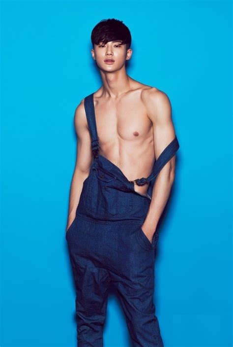 Asian Male Model Byeon Woo Seok Emre