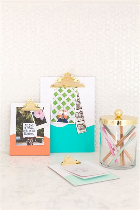 A Five Minute Weekend DIY // Customized Clipboards » Lovely Indeed