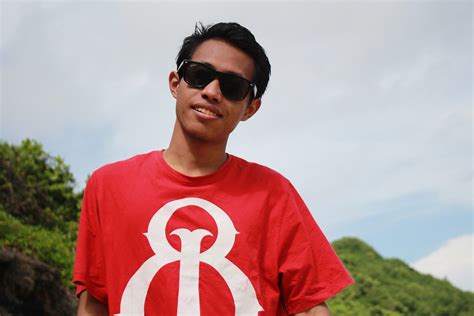 Hilman Habibi – Medium