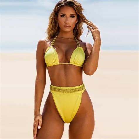 Brasileiro Micro Bikini Extreme Bikini Mai Feminino De Fundo Pe As