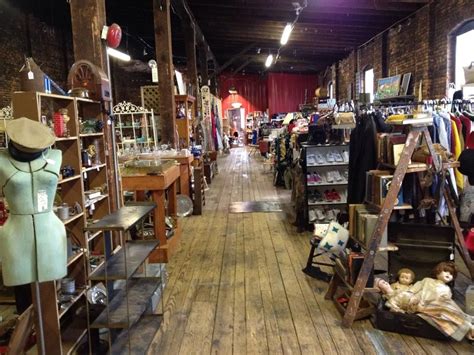 You Can Find Amazing Antiques At These 10 Places In Pennsylvania