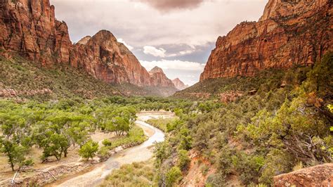 A First Timers Guide To Visiting Zion National Park