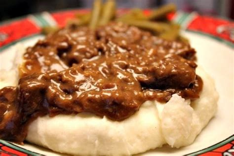 Ground Beef Over Mashed Potatoes Recipe