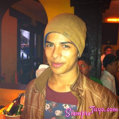 Twink Recien Llegado A Tu Ciuda Por Corta Temporada Escorts Gay