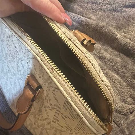 Michael Kors Cindy Dome Satchel Gem