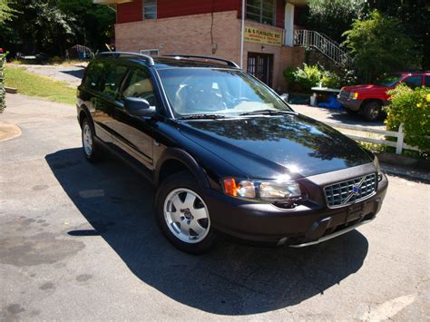 2001 Volvo V70 - Trim Information - CarGurus