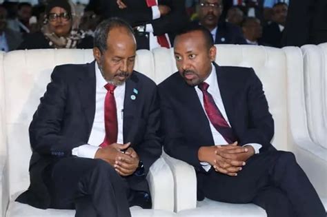 Xasan Sheekh Iyo Abiy Axmed Oo La Filayo Inay Fool Ka Fool Isku Arkaan