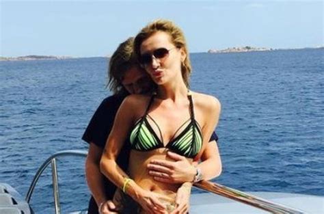 Agnieszka Szulim Ta Czy Na Jachcie W Sk Pym Bikini Ta Pupa Te Ruchy
