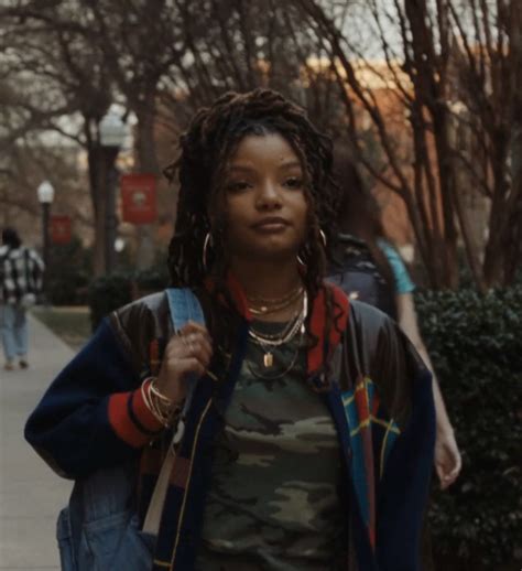 Halle Bailey Legion 🧜🏽‍♀️ On Twitter Princess Films Halle Bailey Earthy Outfits