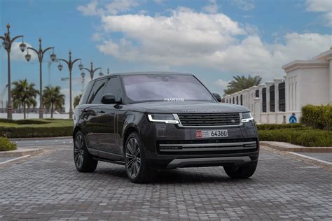 Rent Range Rover Vogue HSE V8 2022 In Dubai