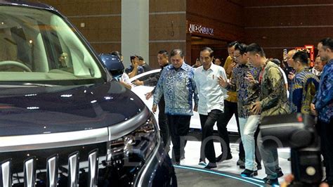 Jokowi Buka Pameran Otomotif Iims Foto Gooto