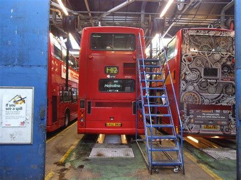 The Circle Of London Metroline Harrow Weald Garage Hd Vws For The