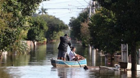 Notigape Suben A 152 Los Muertos Por Los Temporales E Inundaciones En