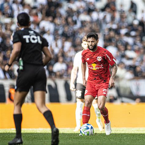 Juninho Capixaba Corinthians X Red Bull Bragantino Flickr