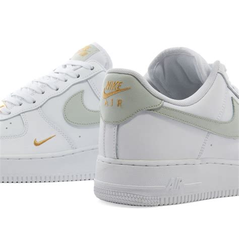 Nike Air Force 1 07 Ess W White And Light Silver End Us