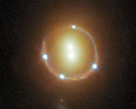 Nasa Esa Hubble Space Telescope Captures Incredibly Rare Image Of An