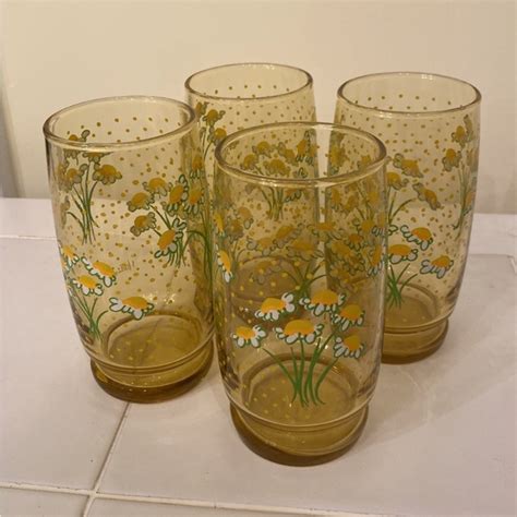 Anchor Hocking Dining Vintage Anchor Hocking Glasses With Hildi Daisy Design Poshmark