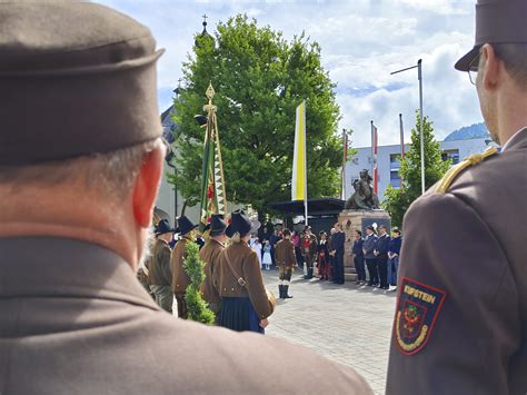 Fronleichnamsprozession Freiwillige Feuerwehr Der Stadt W Rgl