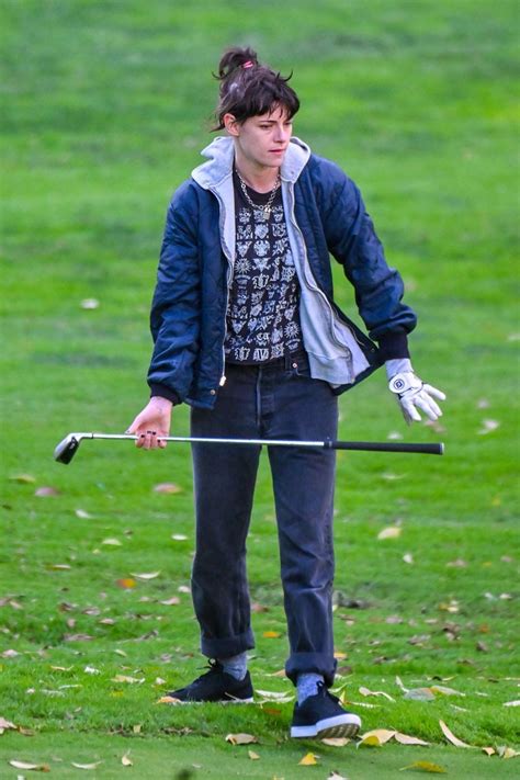 Kristen Stewart And Dylan Meyer Enjoys A Day Of Golf In Griffith Park