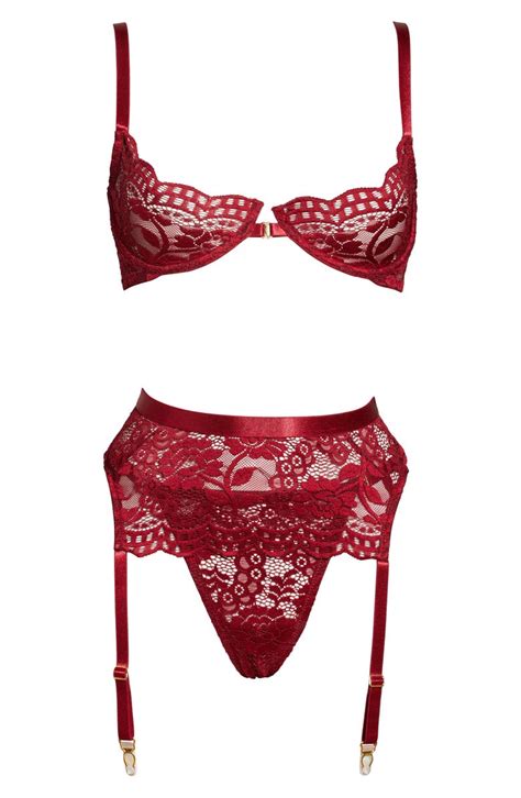 Coquette Underwire Bra Garter Belt And Thong Set Nordstrom