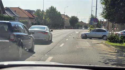 Foto Tirea Ta Accident Rutier N Alba Iulia Dou Ma Ini S Au