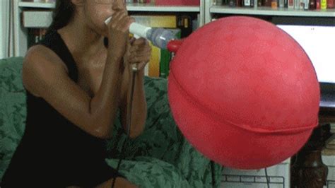 Drea B Her First Hot Water Bottle MP4 1080p The Inflation Laboratory Clips4sale