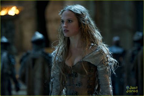 Seventh Son Alicia Vicktor In New Seventh Son Stills Ben Barnes