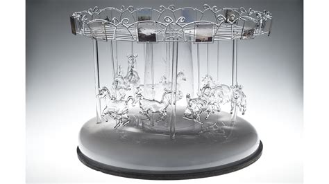 Glass Carousel Rit