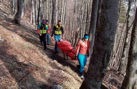 Esk Turista Ktor Sa Po Mykol Pod Such M A Poranil Si Nohu