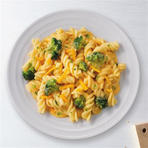 Broccoli Cheddar Rotini Flavorful Recipes Lean Cuisine Entrees