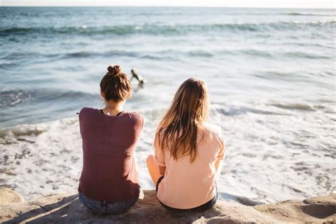 What Causes Jealousy In Friendships Explained