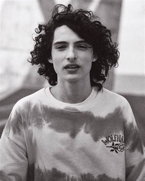 Pin Di Molly Wolly Su Finn Wolfhard Attori Giovani Attori Attori Hot