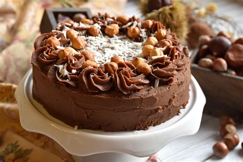 Bolo De Chocolate Avel E Creme De Castanha Deliciosa Paparoca