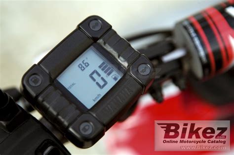 Yamaha BWs Naked Gallery