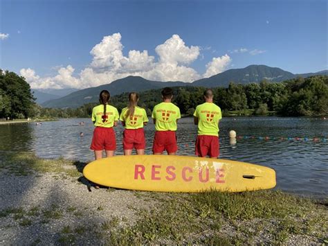 Plage du lac de Carouge à Saint Pierre d Albigny