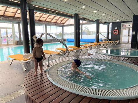 Alojamientos Con Piscina Climatizada Para Disfrutar En Familia En Invierno