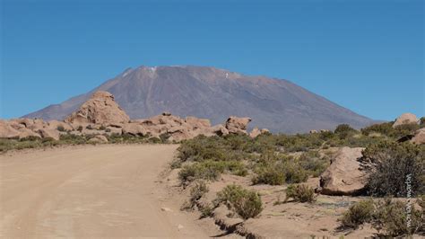 Tunupa Le volcan Tunupa en Bolivie à la limite septentrion Flickr