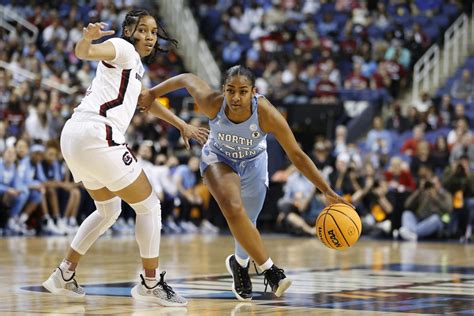 UNC Women's Basketball: Deja Kelly to host EmPOWERment Camp