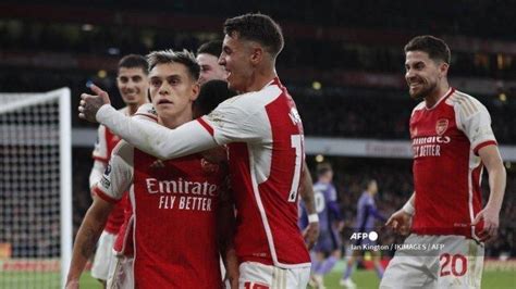 Jadwal Siaran Langsung Liga Inggris Tayang Sctv Sabtu Malam Man City Arsenal Man United