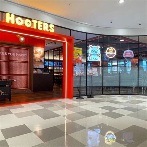 竹北【hooters】2000元現金抵用券（平假日適用） Line 禮物