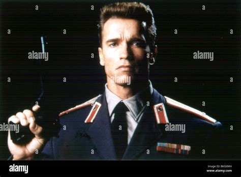 Red Heat 1988 Arnold Schwarzenegger Rht010 Stock Photo Alamy