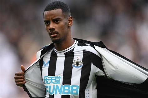 Newcastle Uniteds ‘world Class Striker Would Have Been Good Signing