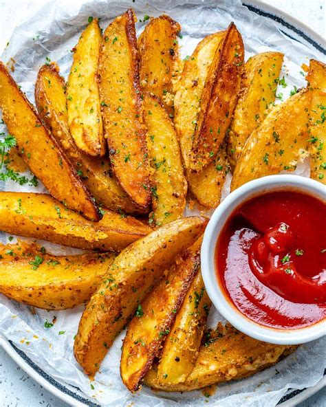 Crispy Parmesan Baked Potato Wedges Healthy Fitness Meals