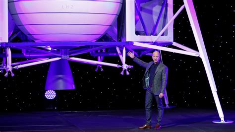 Jeff Bezos Unveils Blue Origins Lunar Lander Announces Launch Of Next