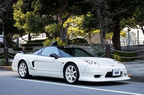 Guide A Legendary Moniker Is Born A Historical And Technical Appraisal Of The Honda Nsx 3 0