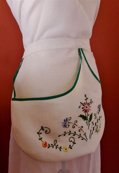 Vintage Apron Linen Embroidered Apron Vintage Handmade Apron