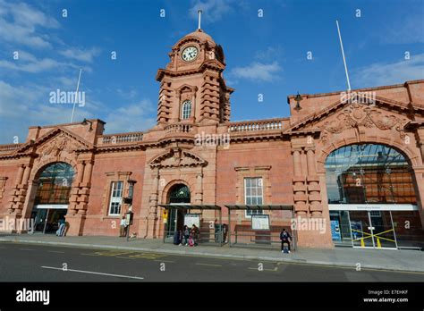 Nottingham Main Station East Midlands Railway Architecture Hi Res Stock