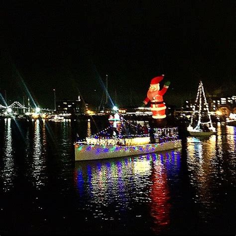 In Photos 2016 Newport Harbor Illuminated Boat Parade Whatsupnewp