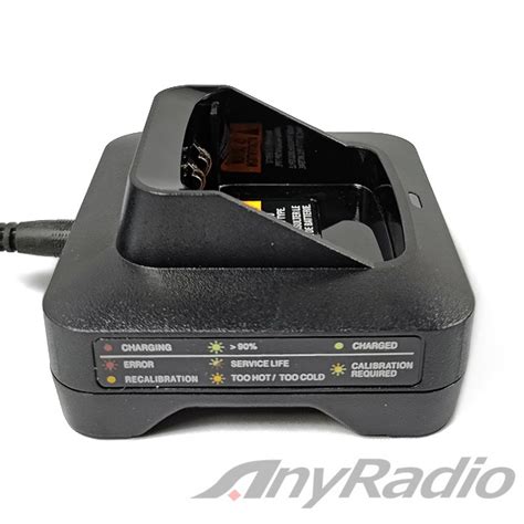 Зарядное устройство Motorola PMPN4527A купить в Москве цена - Anyradio.ru