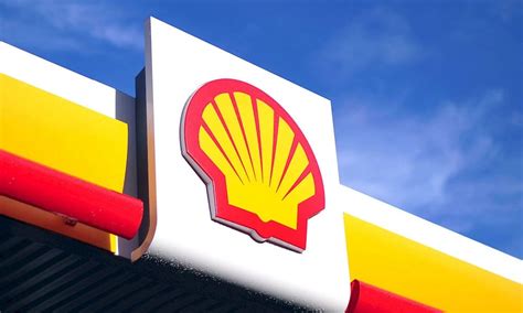 Evolution Of The Shell Logo A Captivating Design Journey